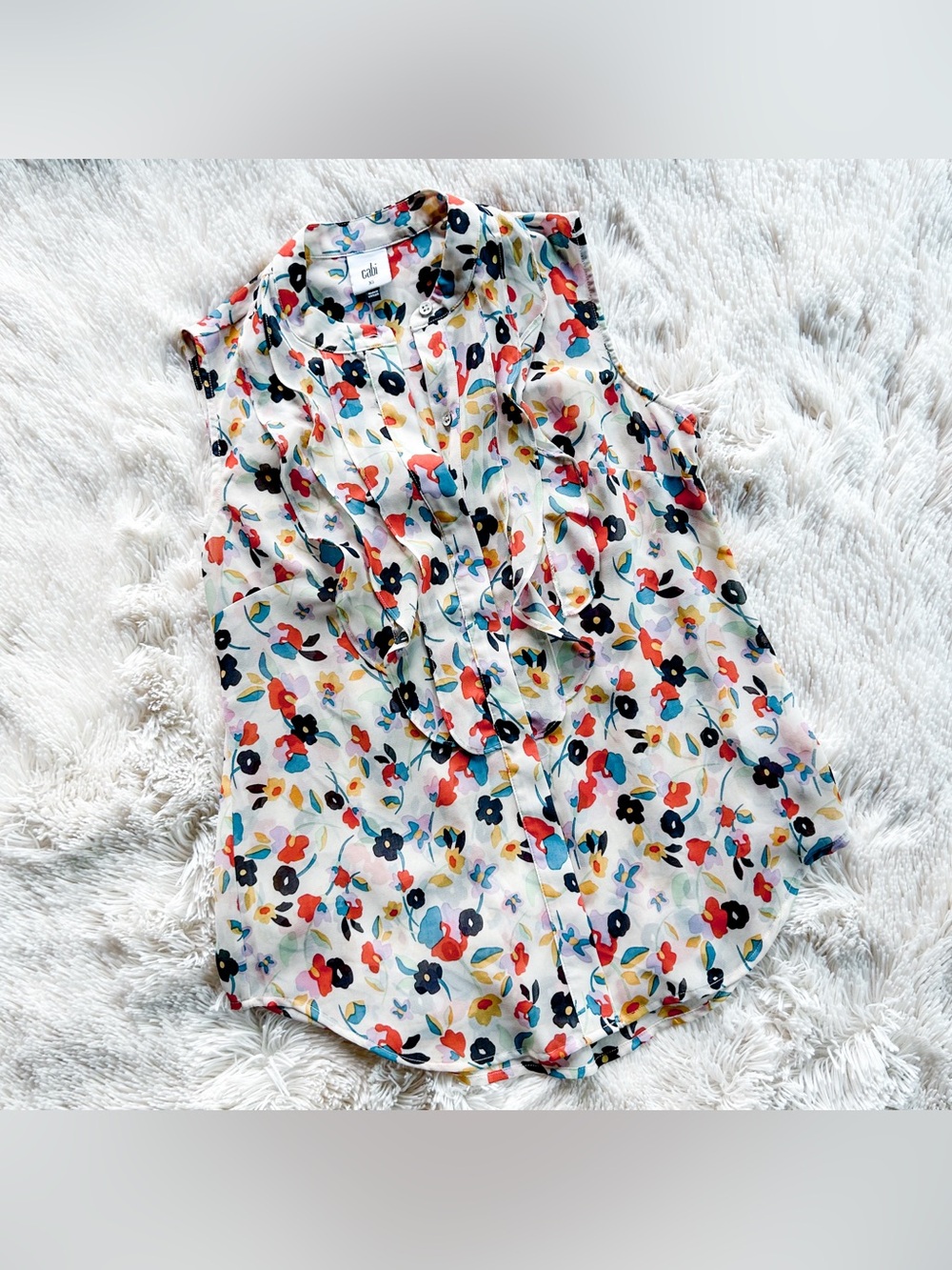 Sleeveless Blouse